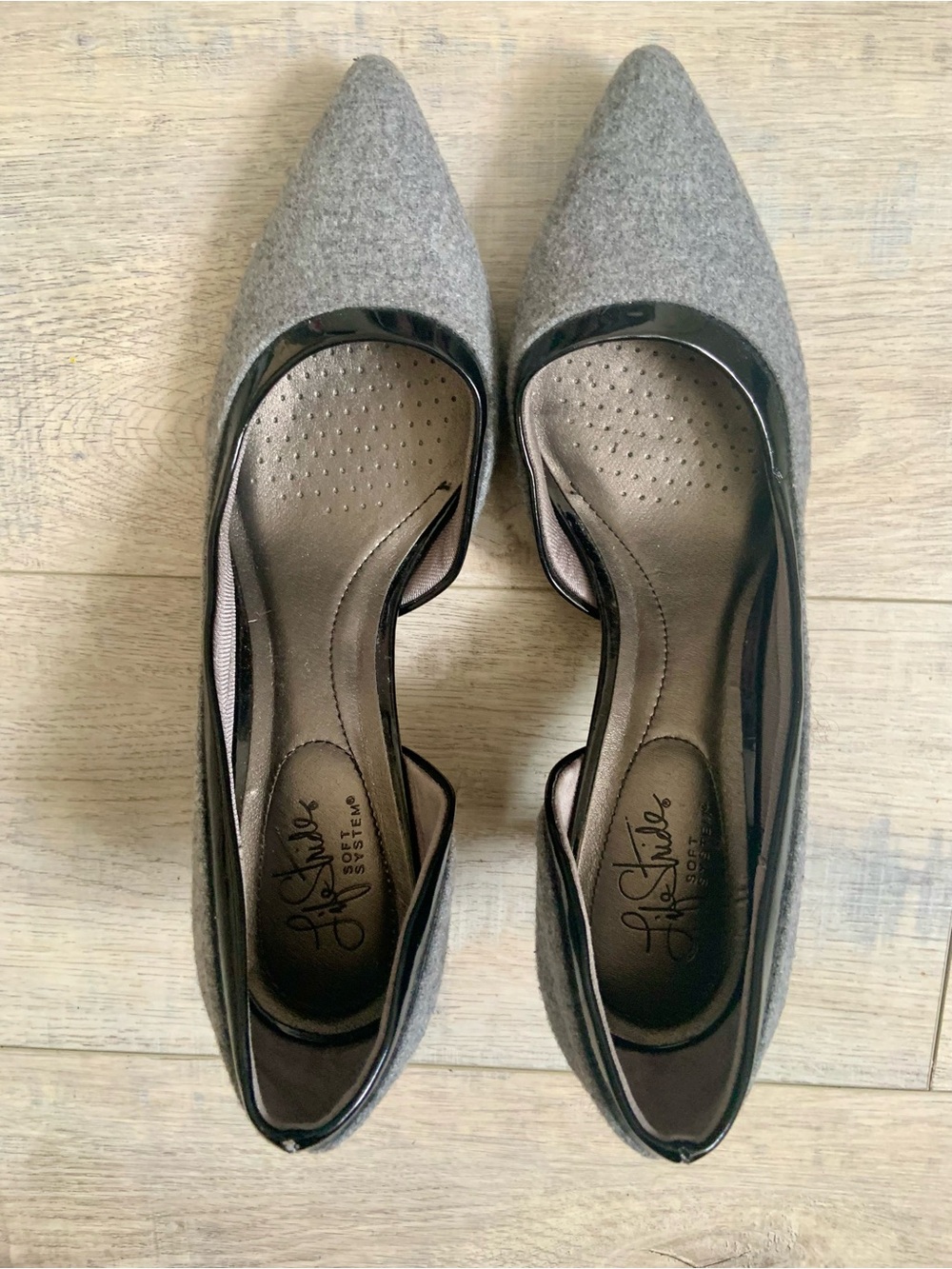 Life Stride Gray Pointed Toe D'Orsay Pumps with Patent Trim - Size 9 - Picture 3 of 5